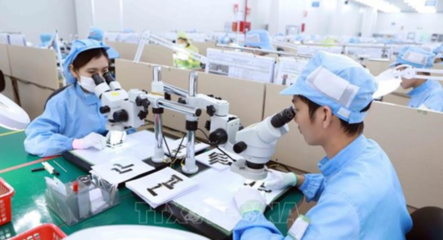 越南崛起 服裝出口額躍居世界第二，成為全球投資熱點
